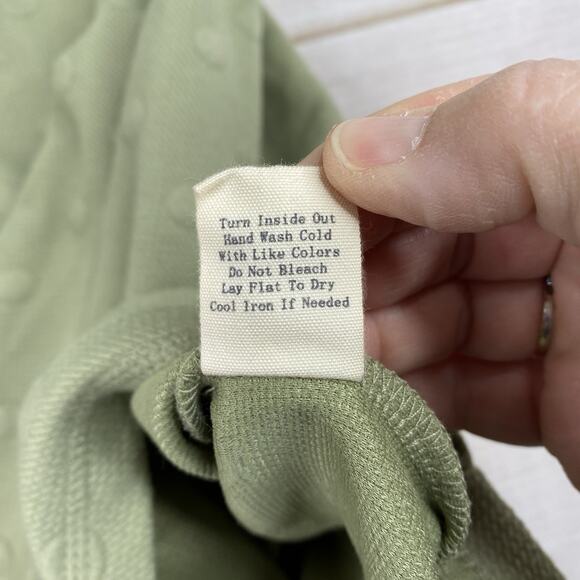 Perch By Blu Pepper Sweatshirt Top Womens 2XL Green Polka Dot Pullover V Neck - Picture 9 of 10